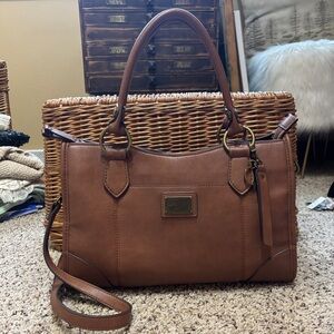 Frye Brown leather shoulder bag with adjustable strap